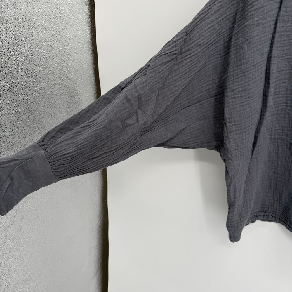 Velvet by Graham & Spencer Grey Cotton Gauze Size S Batwing Long Sleeve Blouse - Picture 2 of 8